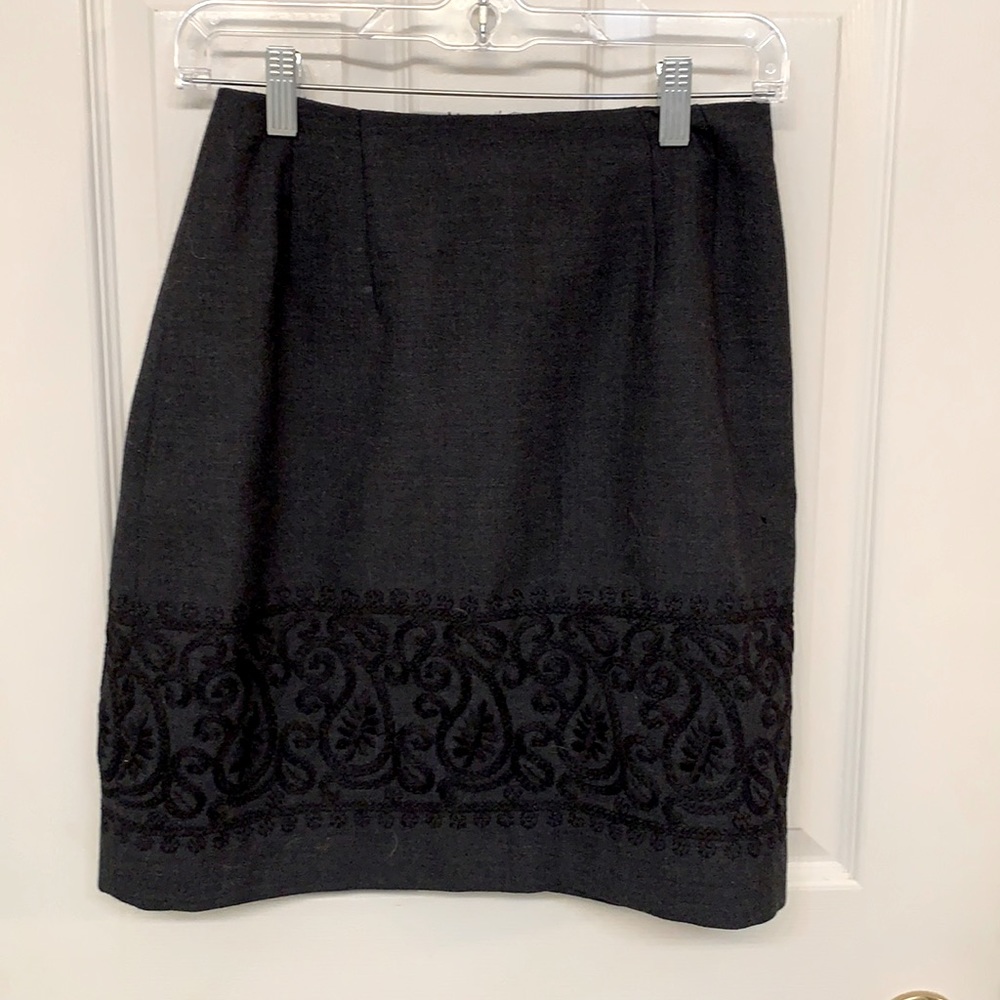 Francess and Rita black short skirt